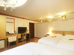 Jeonju Tourist Hotel