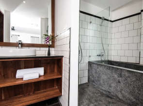 Aquarius Hotel & Urban Resort Phnom Penh