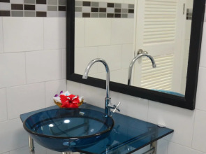 Khaolak C-nior Bungalows