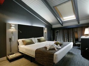 Petit Palace Plaza España