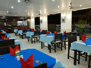 First Residence Hotel