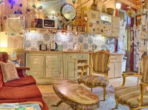 Lavender Circus Hostel