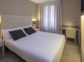 Отель Serhs Del Port