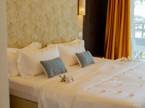 Coral Rocks Hotel & Restaurant