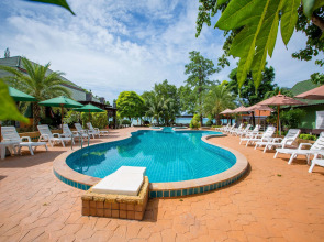 Phi Phi Andaman Beach Resort