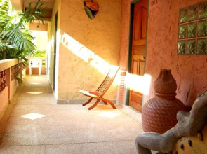 Casa Brazil Homestay & Gallery