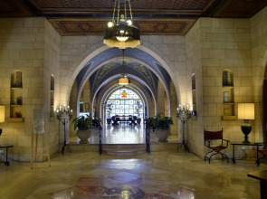 YMCA Three Arches Hotel