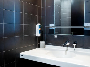 The People Paris Marais