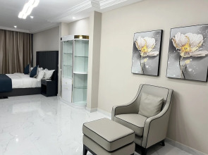 Lifestyle luxury hotel & Residence