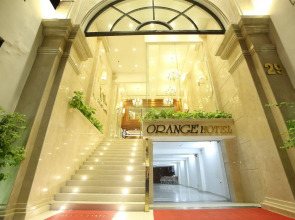 Orange Hotel