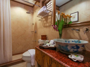 Boracay Tropics Resort Hotel