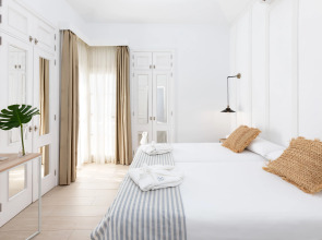 Lagos de Fanabe Beach Resort