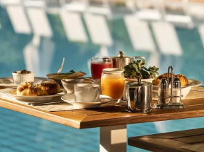 Botania Relais & Spa - The Leading Hotels of the World.