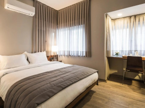 Standing Hotel Suites