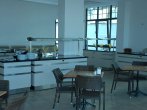 Begonville Beach Hotel - Adults Only