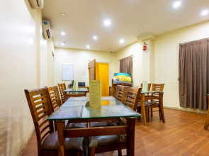 Hotel Apex International