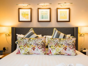 voco Oxford Spires by IHG