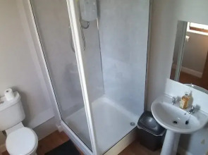 Alexandra Park Avenue Town House