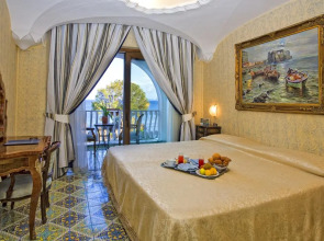 Strand Hotel Terme Delfini