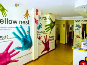 Onefam Les Corts Hostel