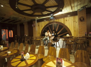 Sea Links Beach Hotel