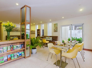 Vaia Hoi An Boutique Hotel