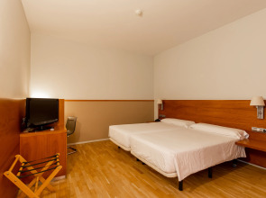 Отель Onix Rambla