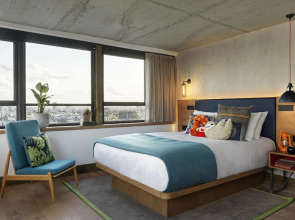 Treehouse Hotel London