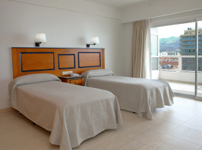 Aparthotel PYR Fuengirola