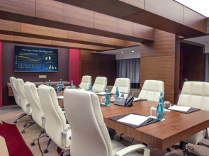 Tango Arjaan by Rotana Hotel