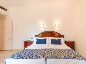 Globales Reina Cristina