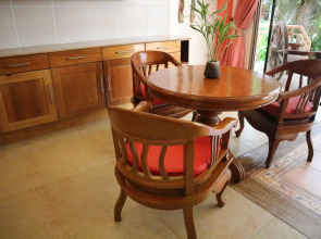 Nigi Nigi Too Beach Resort