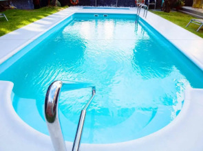 Отель Escuela Santa Cruz