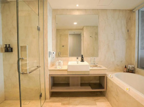 Platinum Hotel Jimbaran Beach Bali