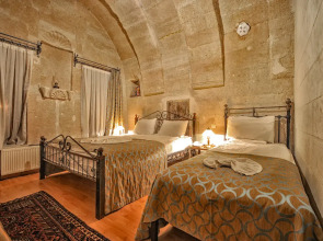 Nomads Cave Hotel & Rooftop