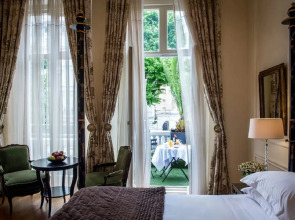 The Kensington Hotel