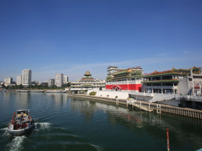 Huatian Chinagora Hotel