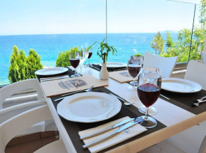 Blue Marine Resort & Spa