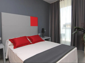 Apolo Suites Rentalmar