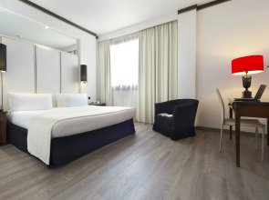 Отель Melia Milano