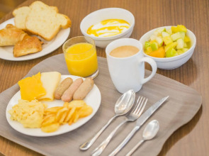 Hôtel l'Elysée Val d'Europe