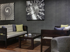 Holiday Inn London - Luton Airport by IHG