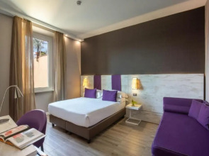 Отель The Guardian