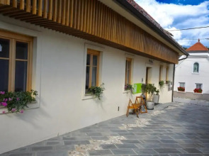 Cube Central Rooms for 2 - Hostel