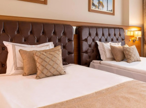 Отель Lodge In Paris 13 