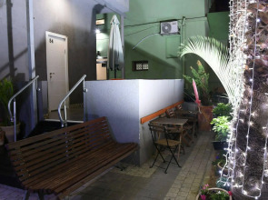 Crown Sea Apart hotel