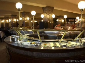 QAWRA Palace Resort & SPA