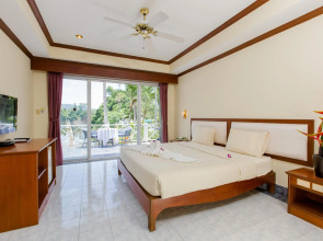 Serenity Lakeside Resort