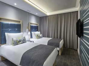 StayEasy Cape Town City Bowl