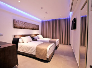 Achilleos City Hotel